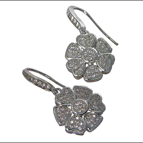Cubic Zirconia Brilliant Pavé Flower Earrings,NWT-Boutique - Picture 8 of 9